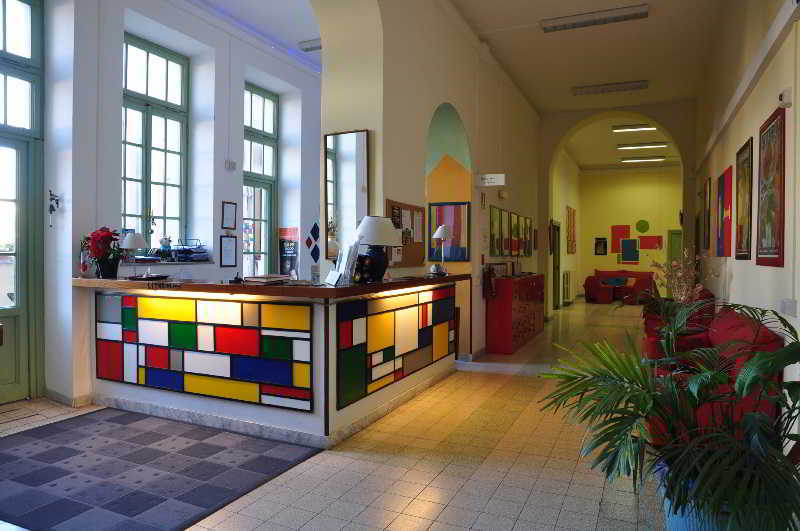 Litus Roma Hostel Lido di Ostia Exterior photo Interior of the museum